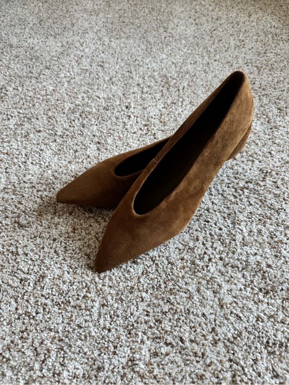 Emilie Glove Pump